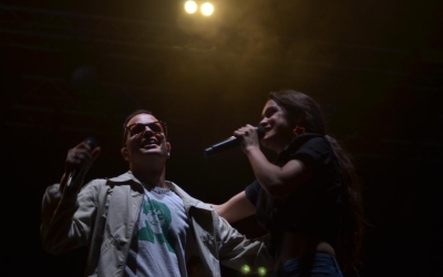 Amaia i Alizzz a l'escenari de l'Embassa't | Embassa't